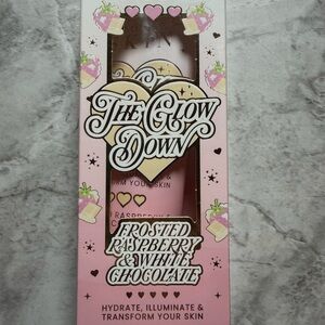 P.louise The Glow Down Frosted Raspberry & White Chocolate Body Cream